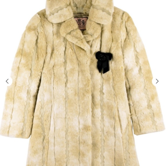 Juicy Couture Faux Fur Jacket - Picture 10 of 11